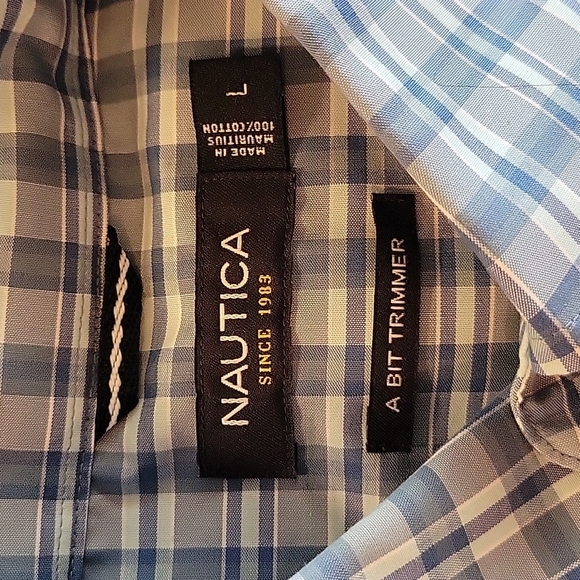 Nautica Button Up - Picture 3 of 3